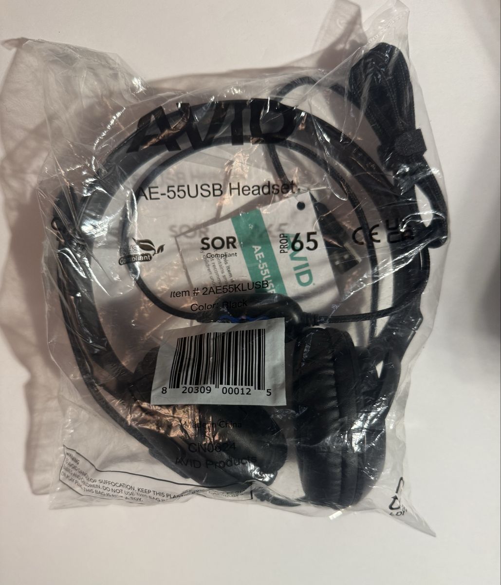 AVID AE-55USB Headset - Black USB Wired Headphones with Microphone, New in Package