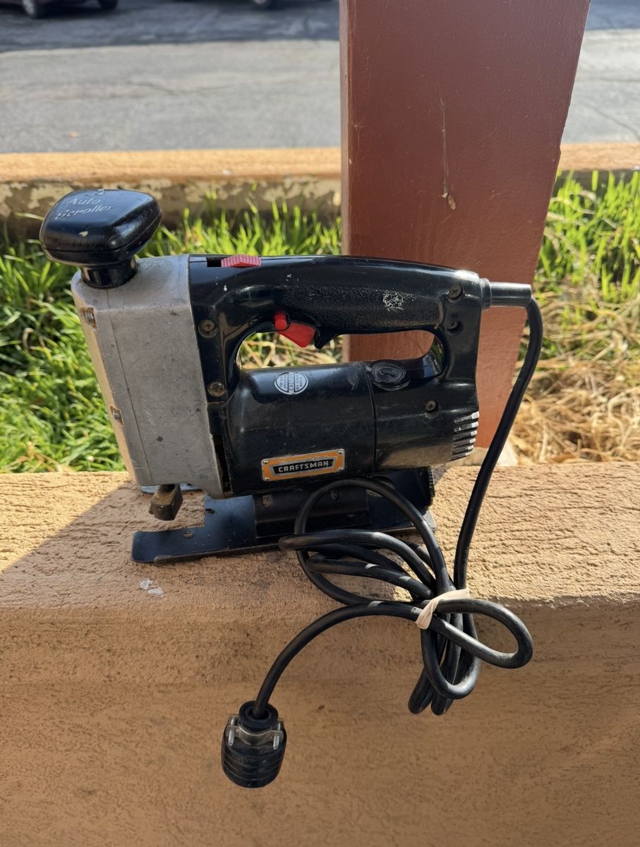 Vintage Craftsman Auto-Scroller Jigsaw - Corded Electric Power Tool
