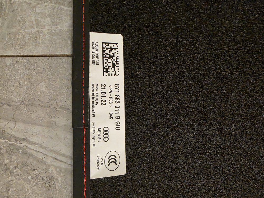 Main image 7