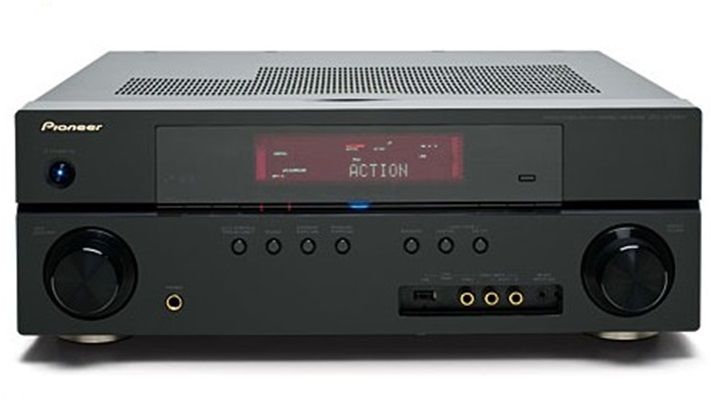 Pioneer VSX-1019AH is a 7.1-channel A/V receiver with remote control. 840wt total.