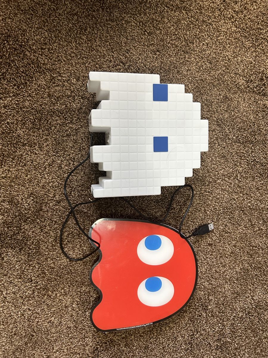 2 pacman ghost lights