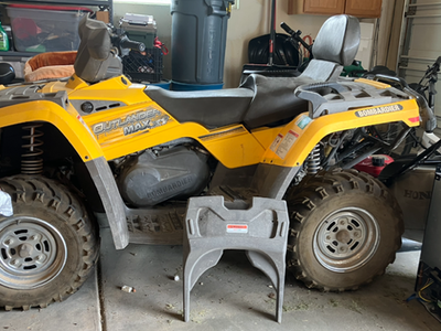 2004 Bombardier Outlander Max XT