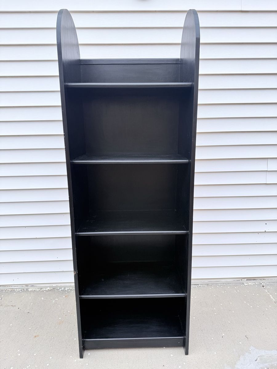 Black 5 tier Bookshelf