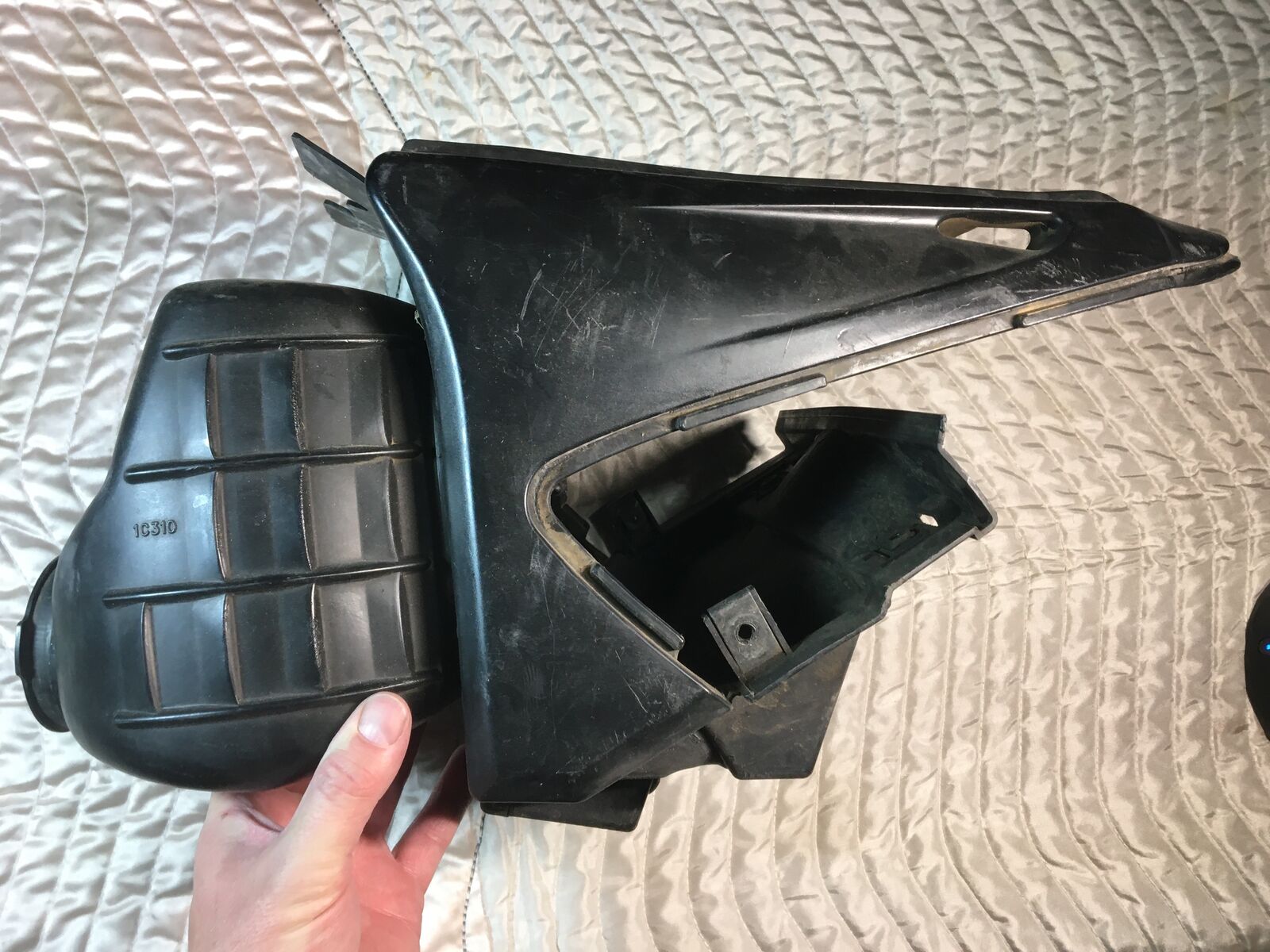 Airbox from 2004 YZ250 YZ 250 air box Yamaha