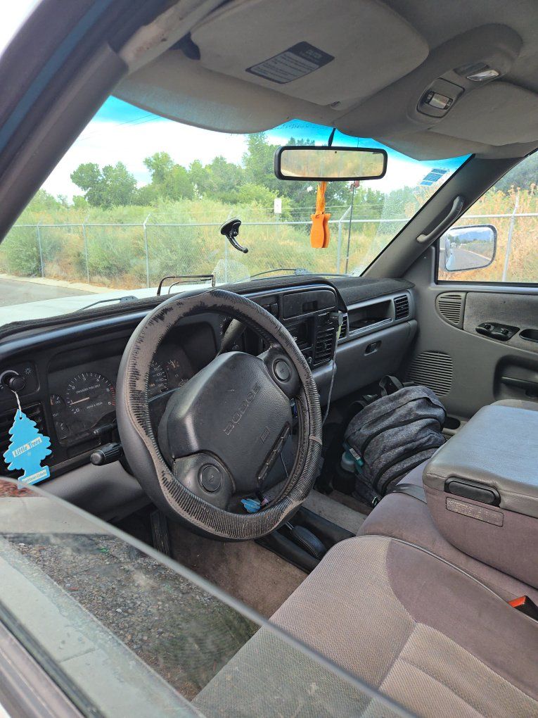 1996 Dodge Ram 1500 Laramie SLT