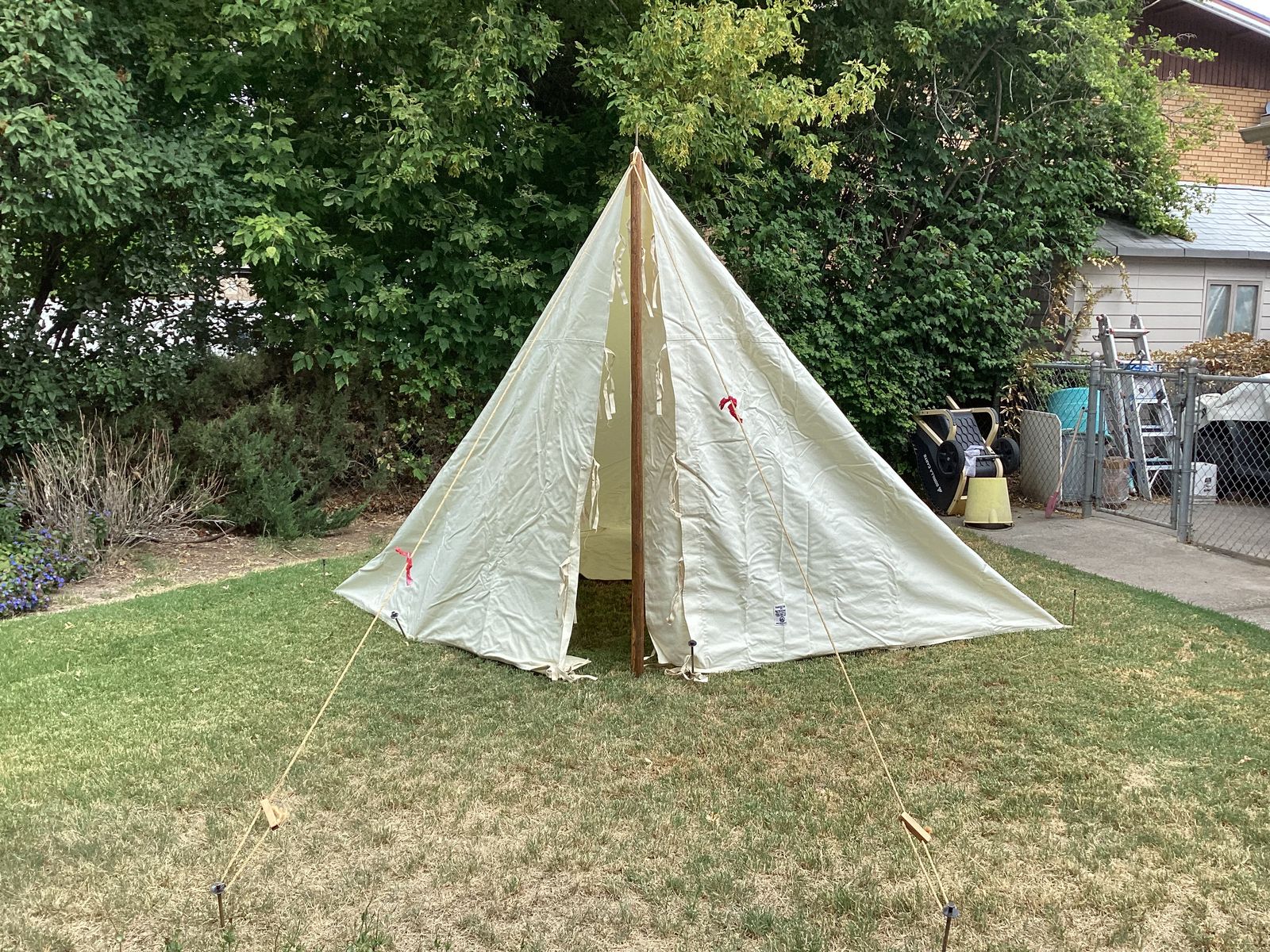 Queens Bluff tent