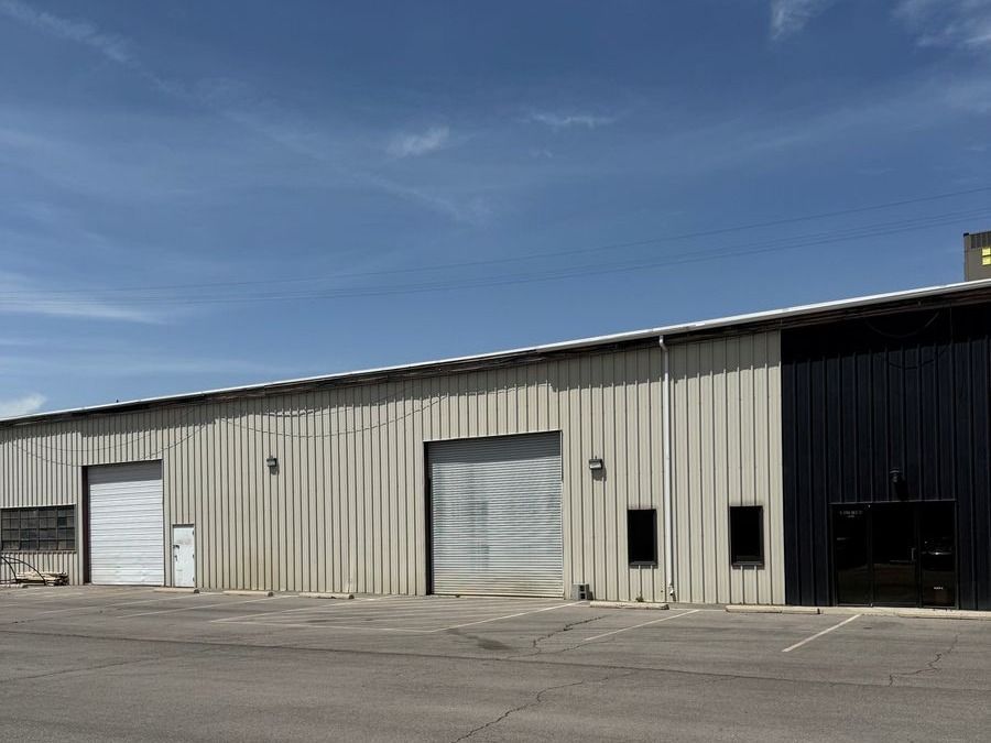 Main image 1