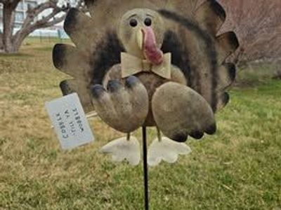 Turkey Yard Decoration