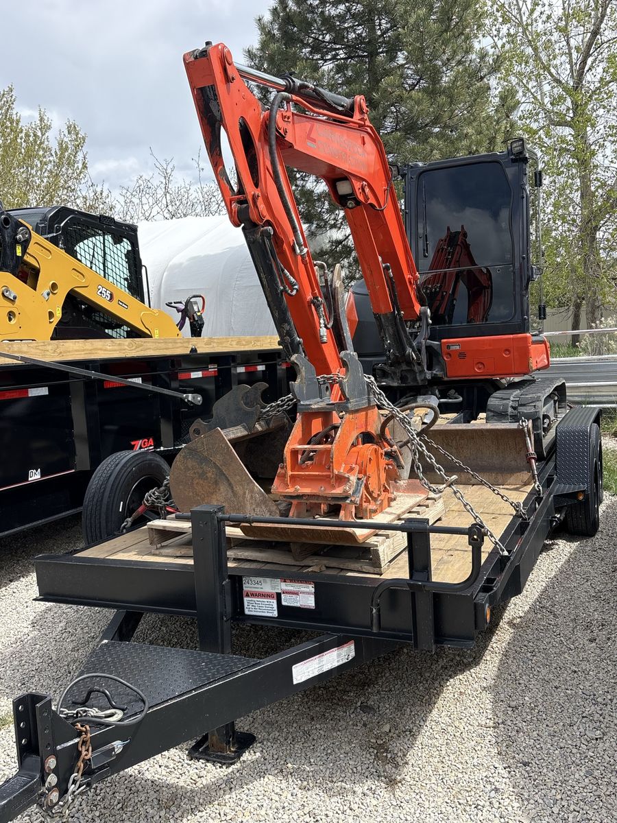 2022 Kubota U55-5- Tilt Deck trailer-Vibe Plate
