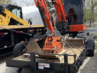 2022 Kubota U55-5- Tilt Deck trailer-Vibe Plate