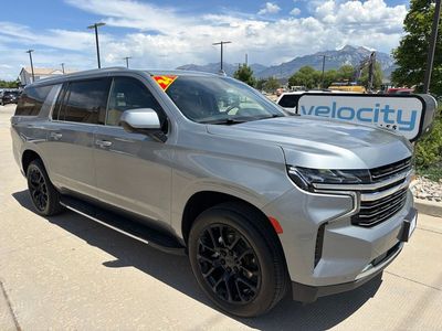 2024 Chevrolet Suburban LT