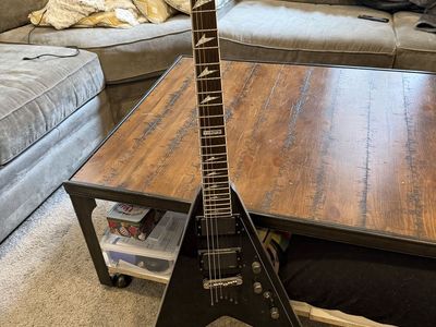 ESP LTD V-401FM electric guitar