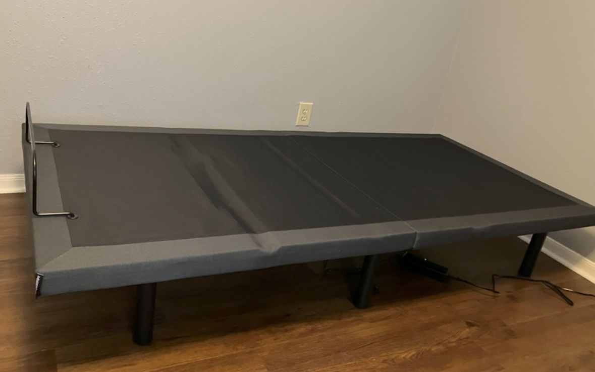 Nectar Ulta memory foam + adjustable base twin xl