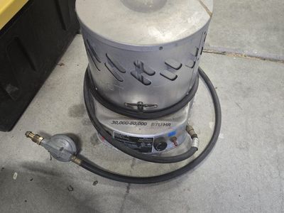 30,000-80,000 BTU/HR Propane Heater