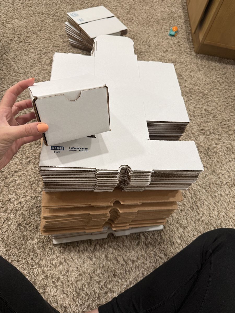 Uline Small Corrugated Shipping Boxes Stack - White & Kraft (roughly 70 boxes)