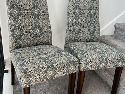 Pair of Blue-Gray & Cream Medallion/Damask Parsons Chairs (Set of 2)