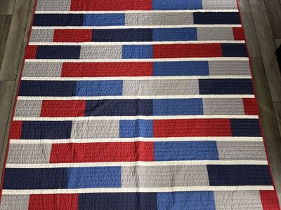 Mi Zone Nicholas Reversible Twin Quilt Set with Throw Pillow & Red Sheets - Striped Pattern