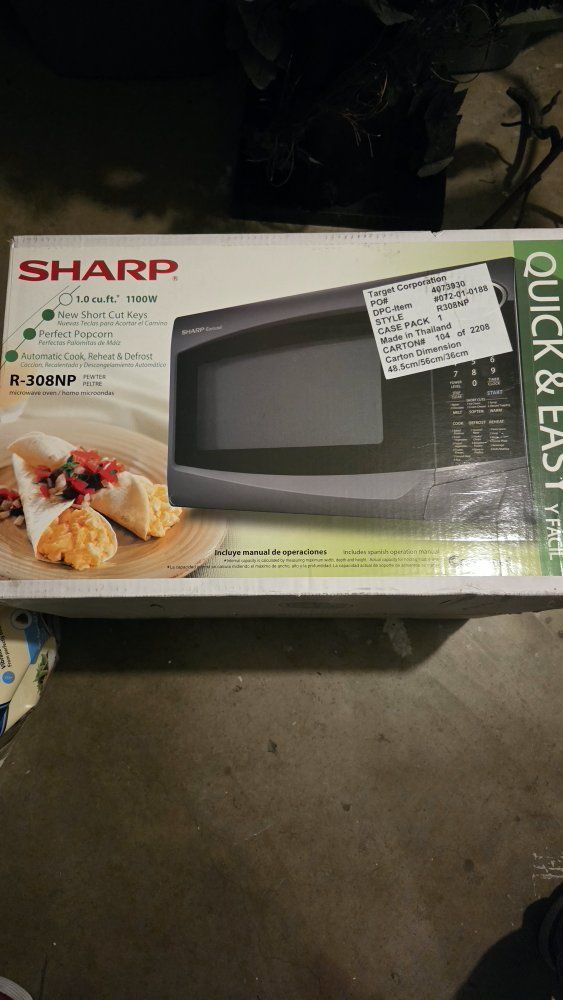 Sharp 1.0 cu. ft. 1100W Countertop Microwave Oven - Pewter (R-308NP)