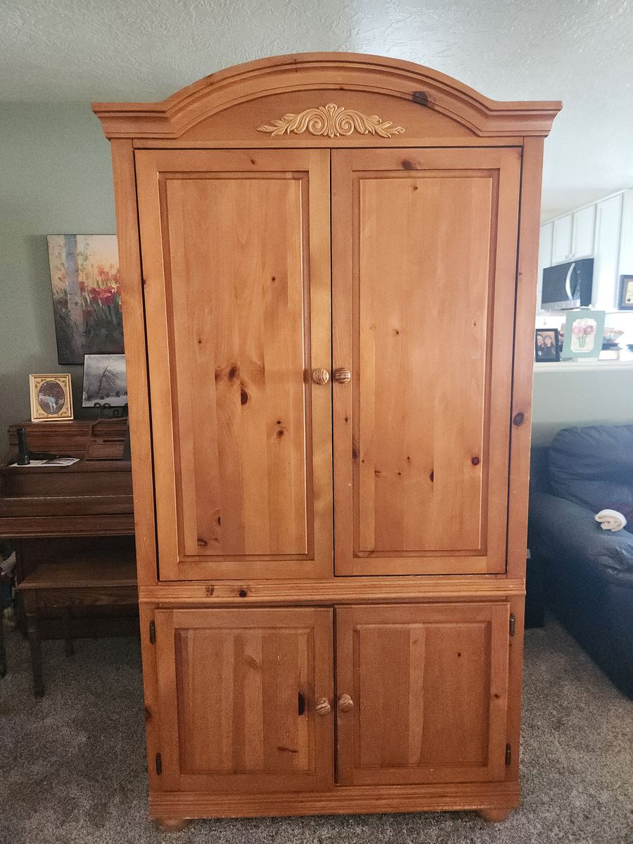 Solid wood TV Cabinet / Armoire / Wardrobe