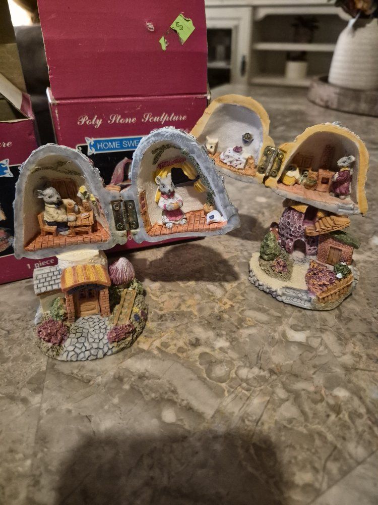 Vintage Home Sweet Home Poly Stone Mushroom House Figurines FM-2890 (Set of 2)
