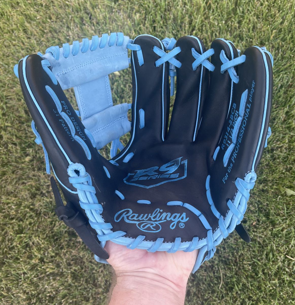 Rawlings R9 11.5 in. Baseball Glove