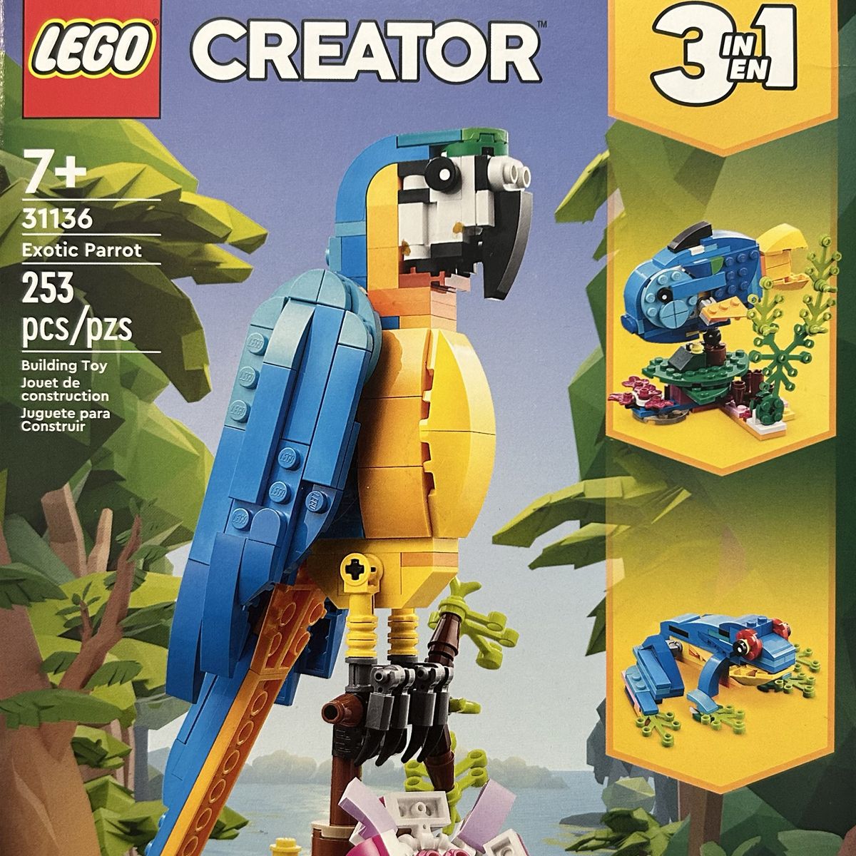 LEGO Creator 3-in-1 Exotic Parrot-Blue Animal Set