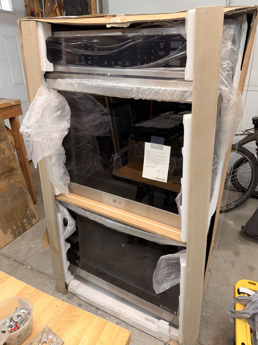 Brand New LG double Oven