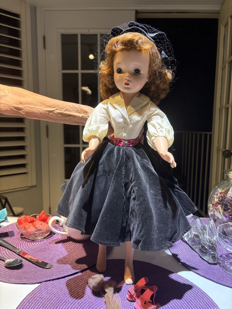 Vintage Madame Alexander "Cissy" Doll