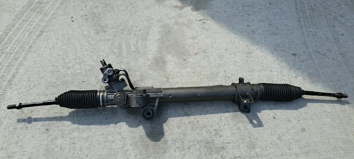 Main image 3