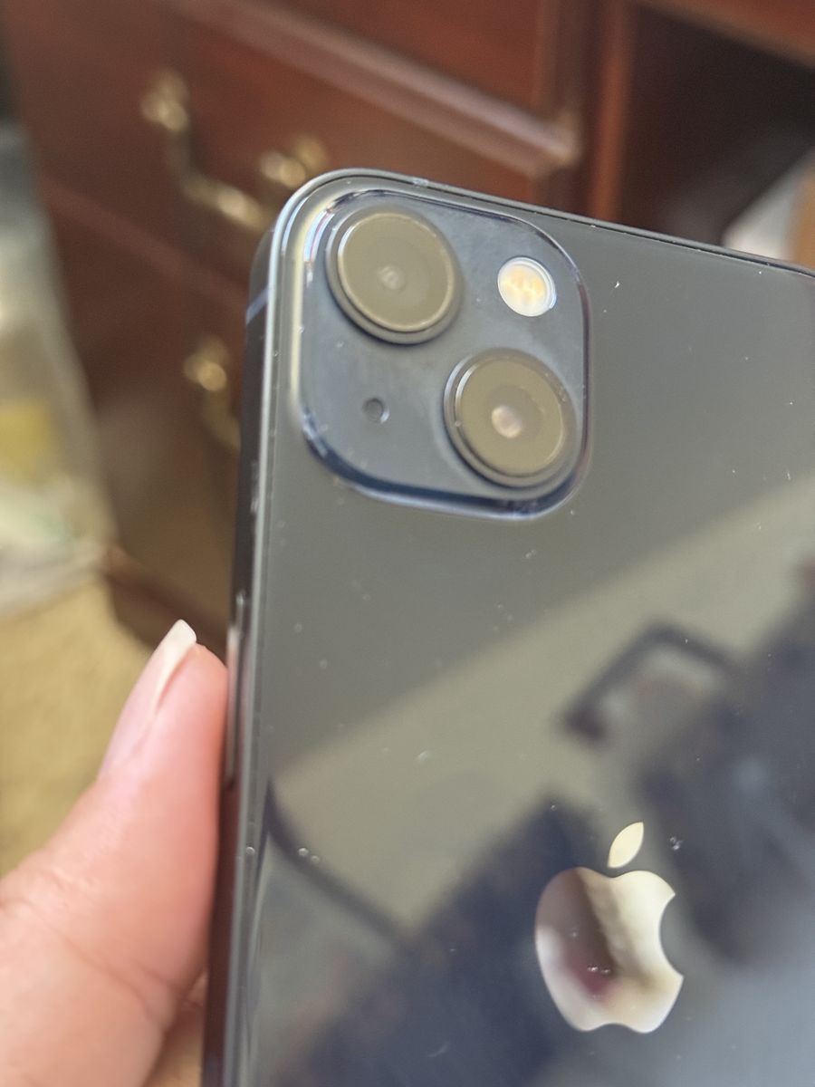 iPhone 13 Black - Unlocked .so nice