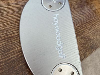 Haywood Golf putter with Lamkin grip and 15g weights