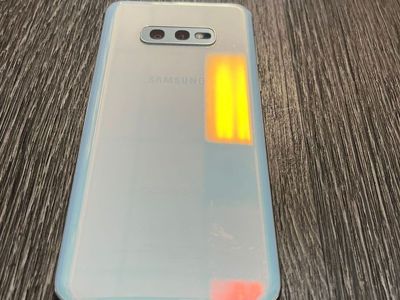 Samsung Galaxy S10E 128gb - Unlocked