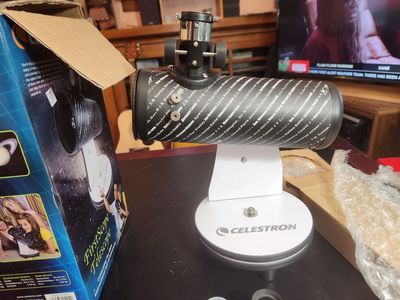 Celestron Dobsonian 75 or 15 power telescope with 3 lenses. 3" reflector. Pivots on the base. Works great. Perfect shape.