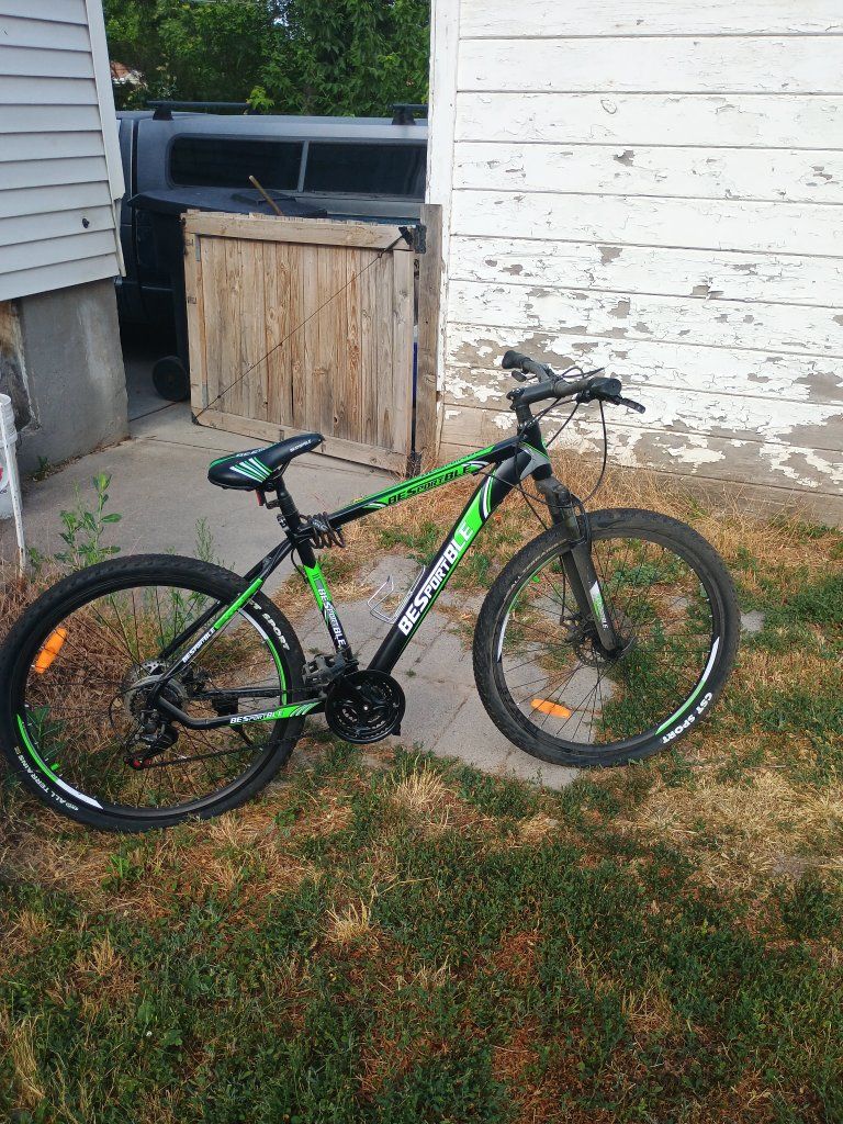 BESPORTBLE Mountain Bike, Full Suspension, Black/Green - Good Condition