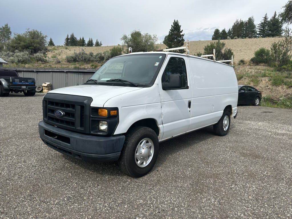 2011 Ford E-150 and Econoline 150 