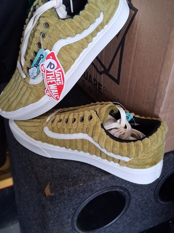 Men's OG Style RARE Vans
