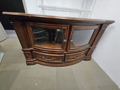 credenza