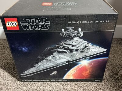 LEGO Star Wars 75252 Imperial Star Destroyer – UCS | Brand New & Sealed |