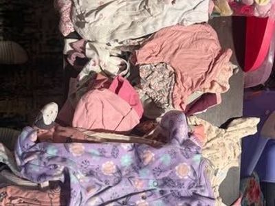 Baby girl Preemie And Newborn Clothes