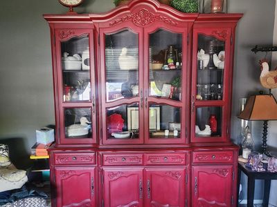 China Hutch - Lighted, real wood, detailed paint