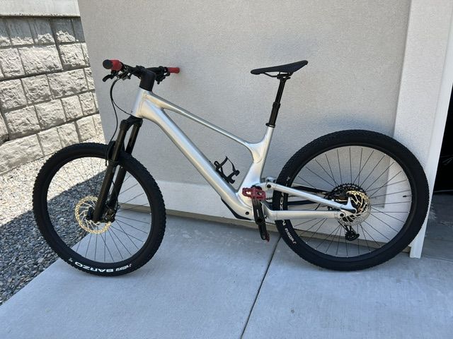 2024 Scott Genius 940 29er XL frame