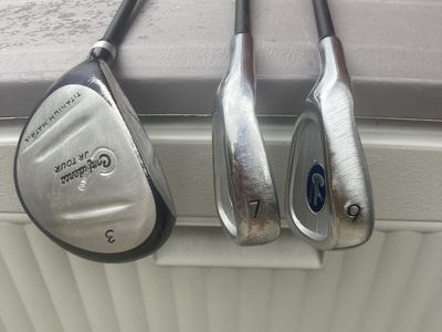 Youth Golf: Left Handed Confidence JR Tour Golf Clubs Set - 3 Wood, 7 Iron, 9 Iron