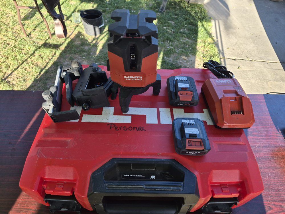 Hilti PM 40-MG Multi-line green laser level kit