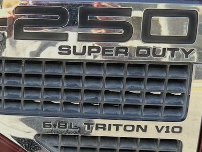 2008 Ford F-250 XLT Super Duty Truck
