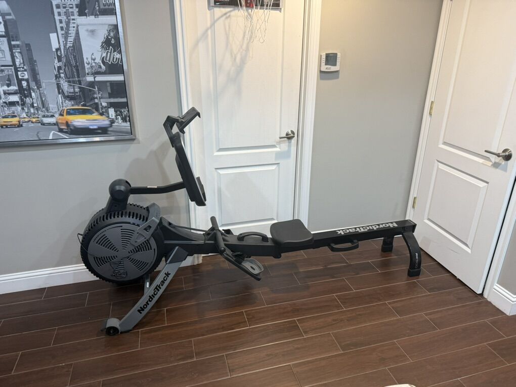 New Nordic Track Row Machine- Perfect Condition