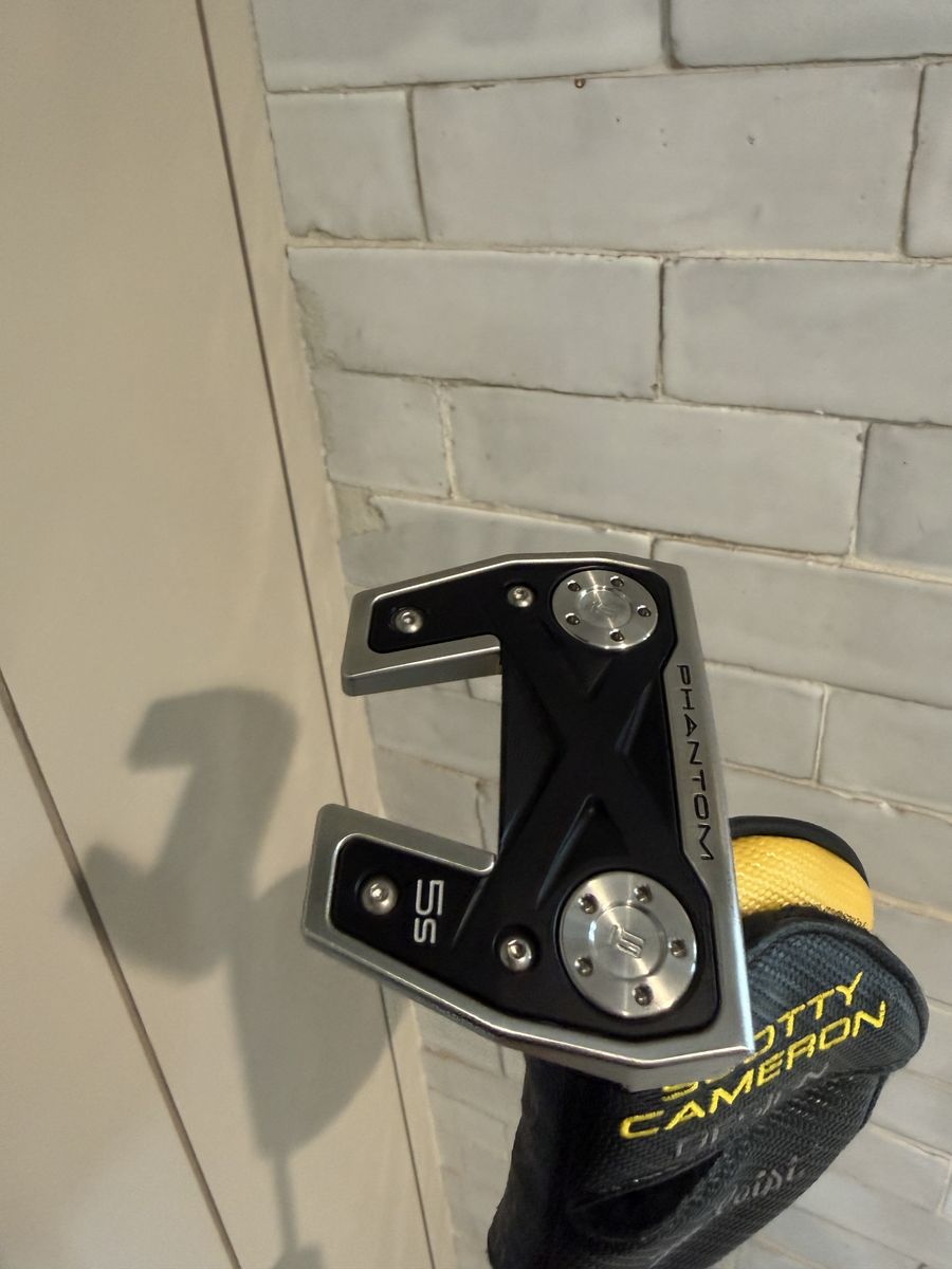 New Scotty Cameron Phantom 5S Center Shaft Putter