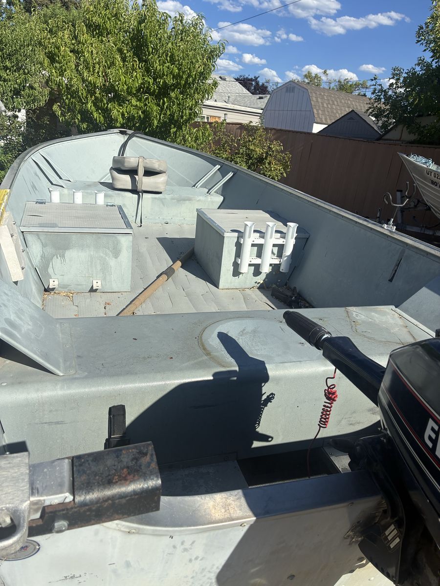 Main image 6