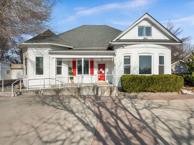 4,291 SF High-Visibility Commercial Space – Riverton