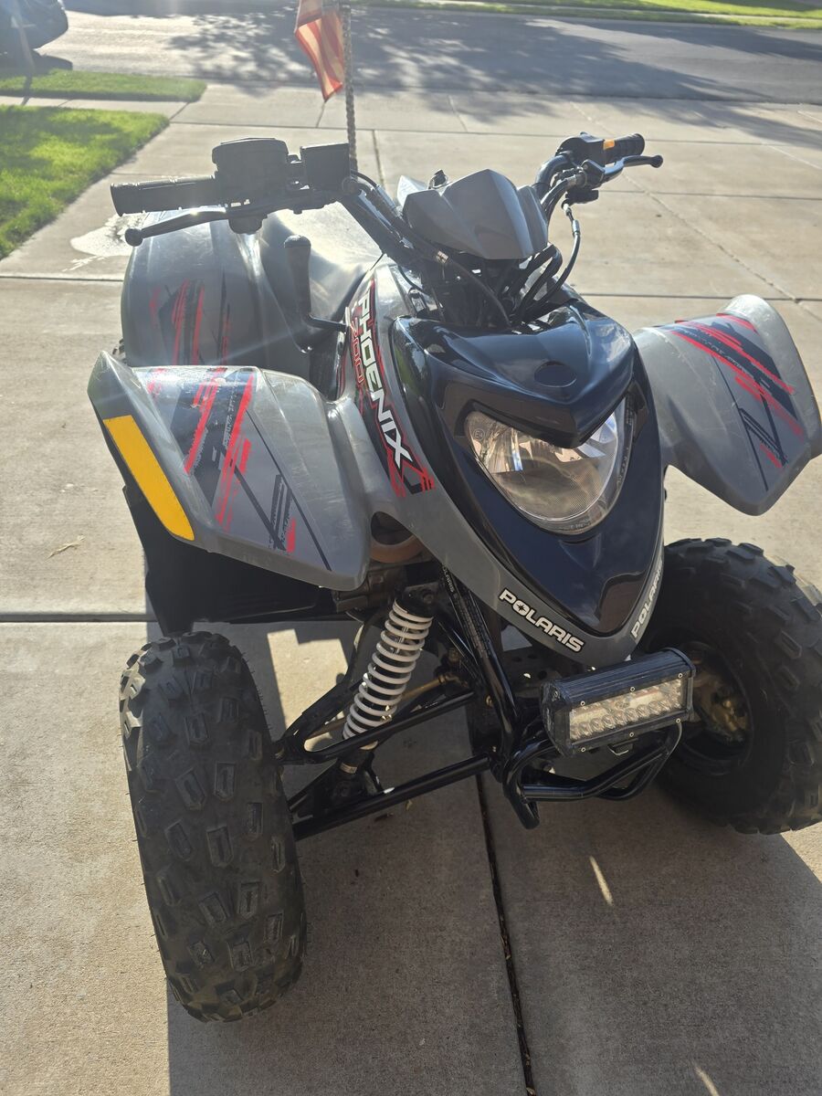 2022 Polaris Phoenix 200