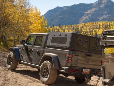 JEEP® Addax Gladiator Truck Shell / Bed Cap with Glass Gull Wing/Barn Doors and Retractable Roll Back Top